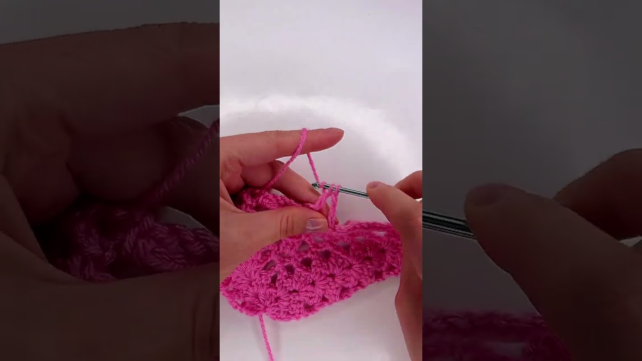 Easy crochet triangle shawl #crochet #easycrochet #crochetshawl #fyp