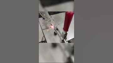 Collaborative Robots Demonstrating Precision Laser Welding #Collaborativerobots #Weldingrobot