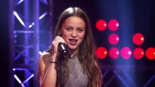 Video thumbnail of "Resa – ‘Nothing else matters'   Blind Audition   The Voice Kids   VTM"