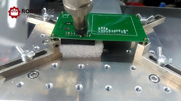R8A 4-axis soldering machine