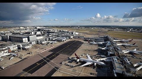Heathrow drone: Flights grounded at airport after reports of sightings