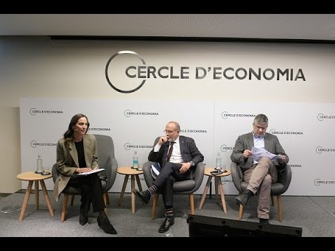 Vídeo: Factors extensius i intensius de creixement econòmic: quina és la diferència