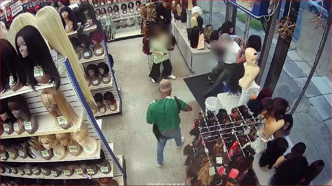Commercial Robbery in Silver Spring - YouTube