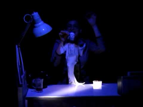 "Paper Cut" at the international puppet theater fe...