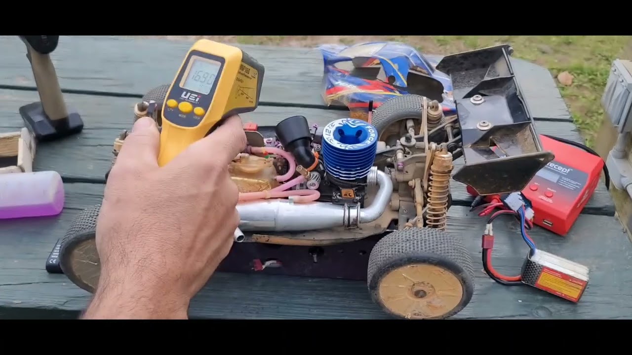 The Todd Method Nitro engine break in pt. 2 demonstration and box tune