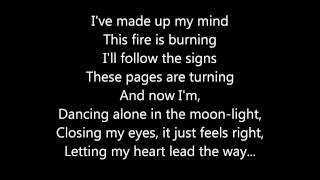 Alex Band - Holding On (Lyrics) Resimi
