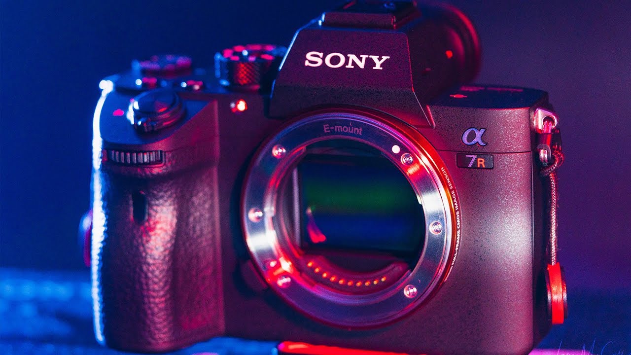 3 Reasons I Chose the a7RIII over a7III - YouTube