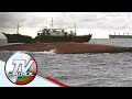 14 Pinoy pinaghahanap matapos bumangga ang bangka sa cargo ship | TV Patrol