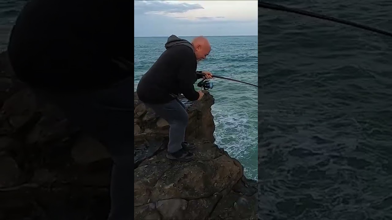 ALL SMILES Yamba Rock Fishing YouTube
