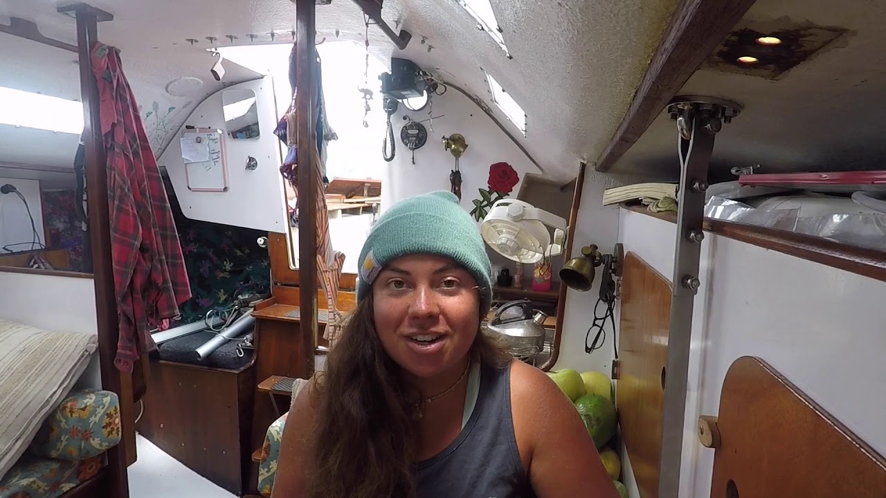 E15: Your Burning Questions About Life Aboard, Solo Sailing Struggles, and Tricks of the Trade
