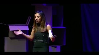 Arquitectura y memoria | Marcela González | TEDxPaseoSantaLucía