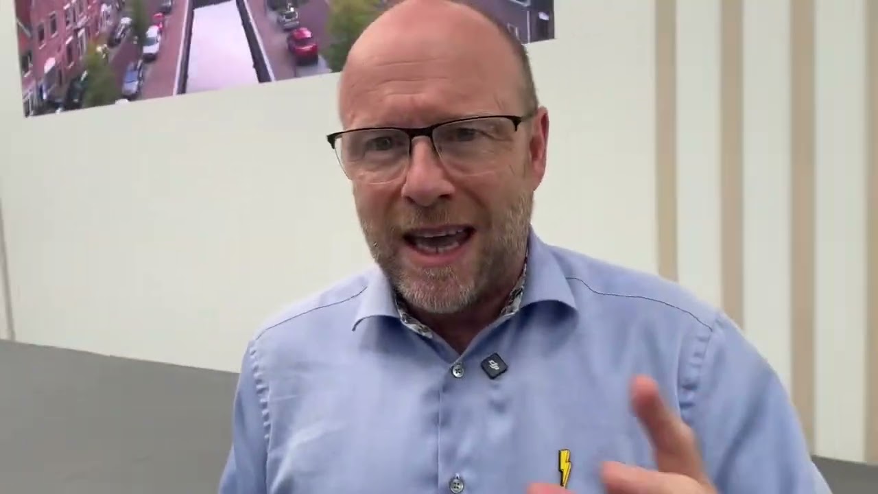 NEW ELECTRIC VAN from BYD with hints of The Arrival Van