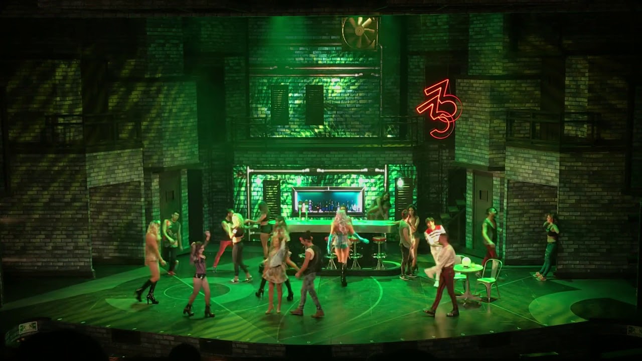 Hawaii Bombay  Hoy no me puedo levantar