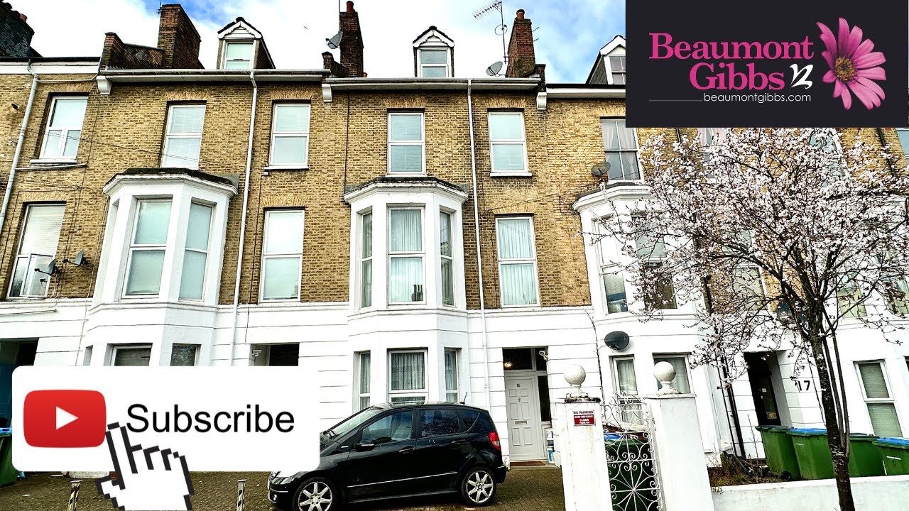 Estate Agents in Woolwich SE18 Beaumont Gibbs. 6 bedroomed house in