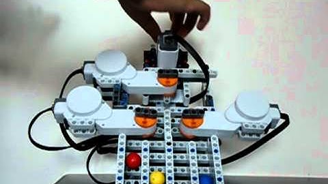 NXT MindStorms Colour Sorter (1.0)