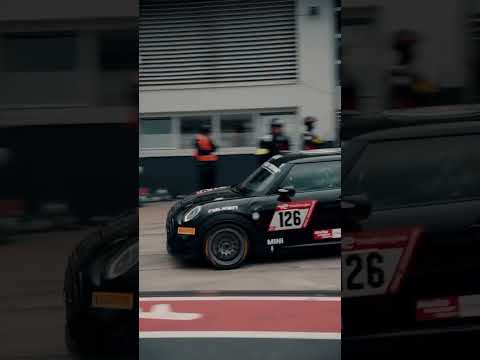 Video: Neto de John Cooper