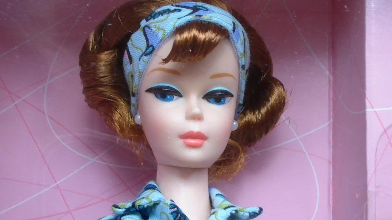 Cool Collecting Barbie 1999 - YouTube