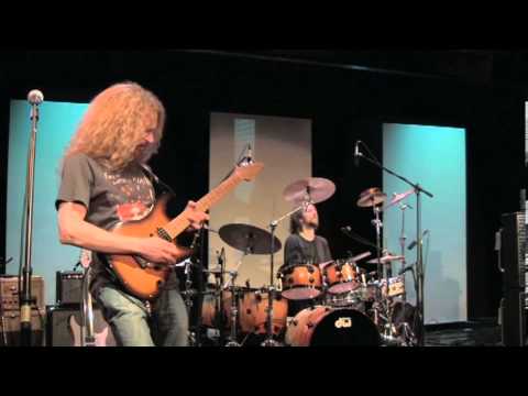 The Aristocrats - Bad Asteroid - "Boing, We'll Do It Live!"