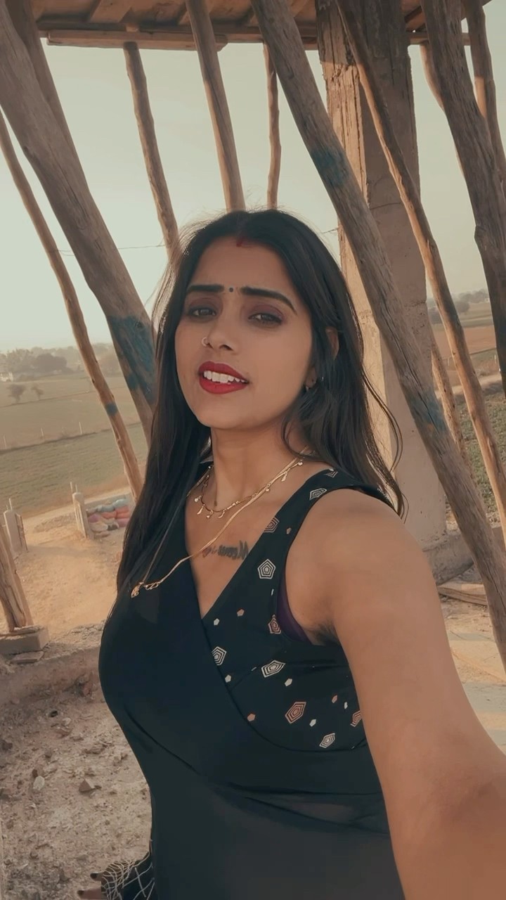 मेरे दिल पे तीर लगा है #shorts #meenu #trending #ytshorts