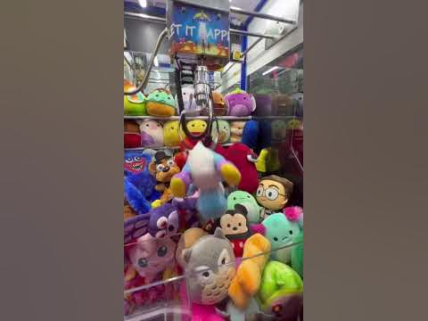Alphabet Lore M TRAPPED Inside Claw Machine 😧 #shorts #clawmachine #