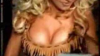 Christina Aguilera Breasts - www.cheapcheapcheap.org