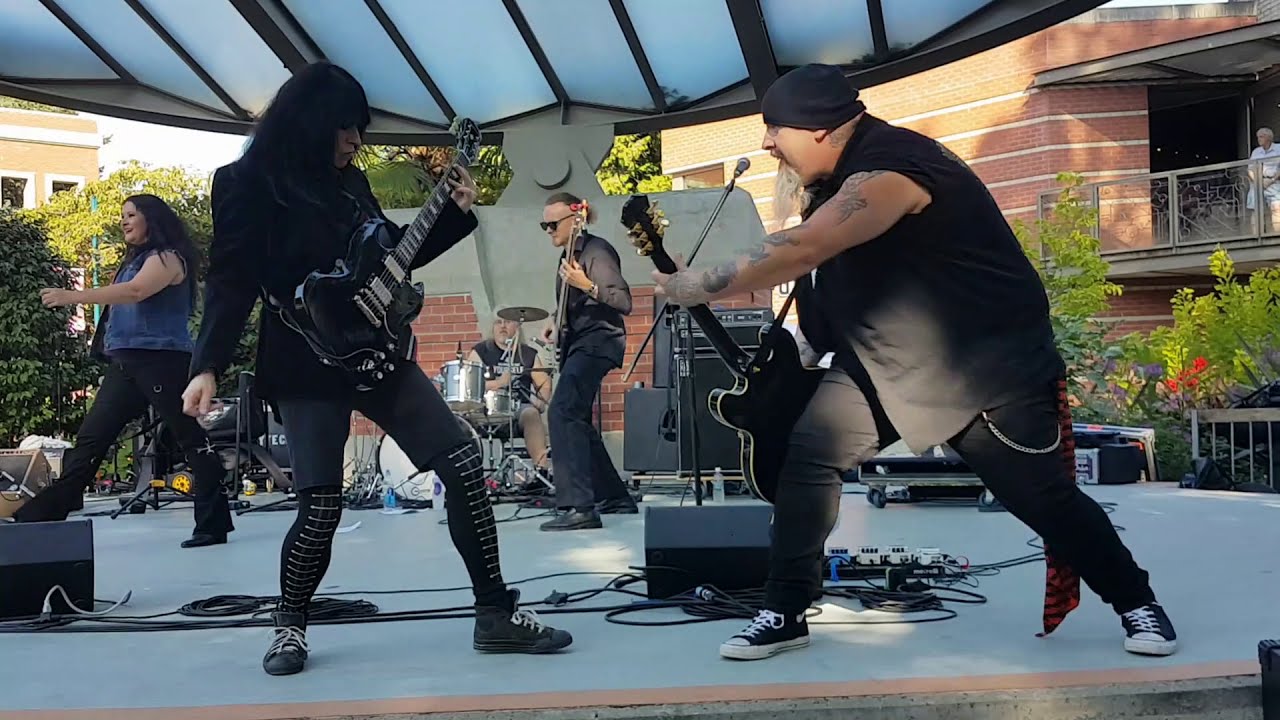 AC/DC TRIBUTE BAND - 