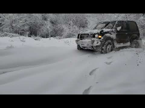 Off road Georgia. Pajero 5.0  (პაჯეროს გამეტებას წინა ხიდი ემსხვერპლა)