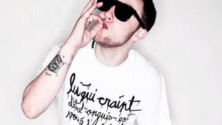 1982 Ft. Mac Miller, Bun B & Shawn Stockman - Happy Days. New 2012