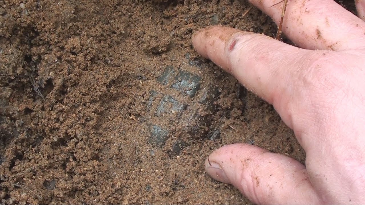 ОГО, ВОТ ЭТО Я НАШЕЛ В ПЕСКЕ! УБОЙНАЯ НАХОДКА! - YouTube