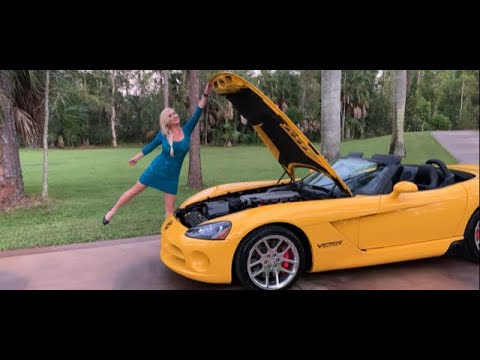 a-2005-dodge-viper-srt-10-convertible-w/only-27k-miles-is-for-sale!-autohausnaples.com-must-watch!!!