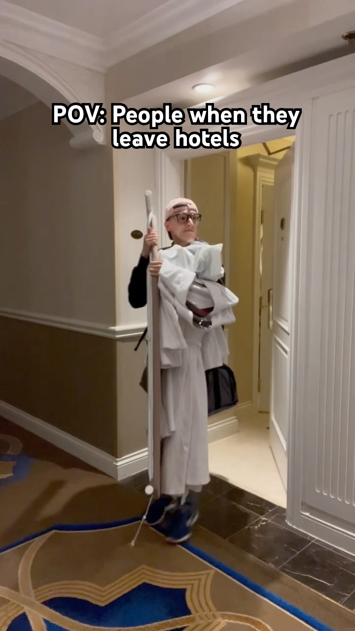 People When They LEAVE Hotels #TheManniiShow.com/series