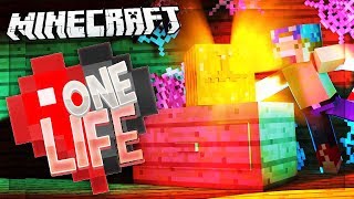 HALLOWEEN DECORATIONS! | One Life SMP #40