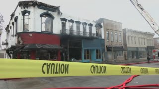 Fire rips through historic building in downtown Carrollton