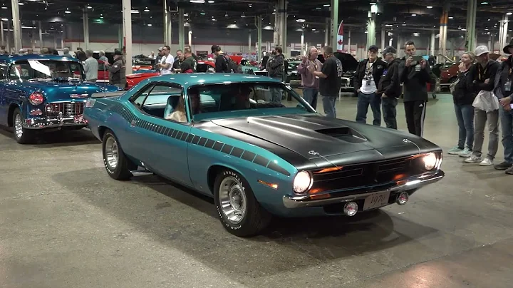 MCACN 2025 Cars Leaving the Show  UHD 4K