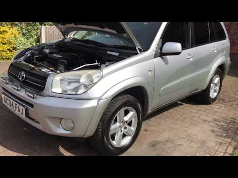 2004 Toyota RAV4 2.0L VVT-i Automatic 5-door interior and exterior tour + start-up & drive