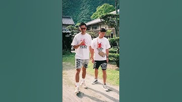 Camera Grab Transition📹 160  #transitions #tutorial | Elemental Outlet