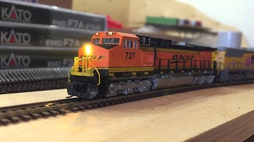 N Scale KATO C44-9W BNSF + LokSound Micro V 4.0 + PowerPack