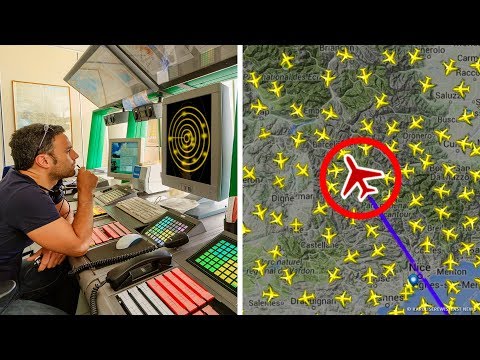 فيديو: كيف يعمل مراقبو الحركة الجوية
