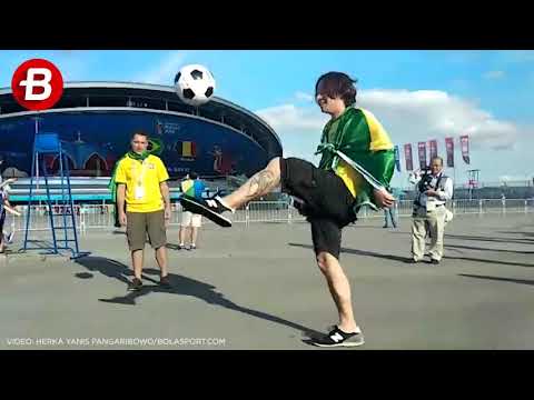 Suasana Di Luar Kazan Arena Menjelang Duel Brasil Vs Belgia