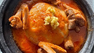 How to make chicken light soup 🇬🇭#ghanaianfood #chickensoup #fufu