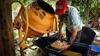 Gold Bearing Quartz Reef Discovered in Australia | Home Made Ball Mill!