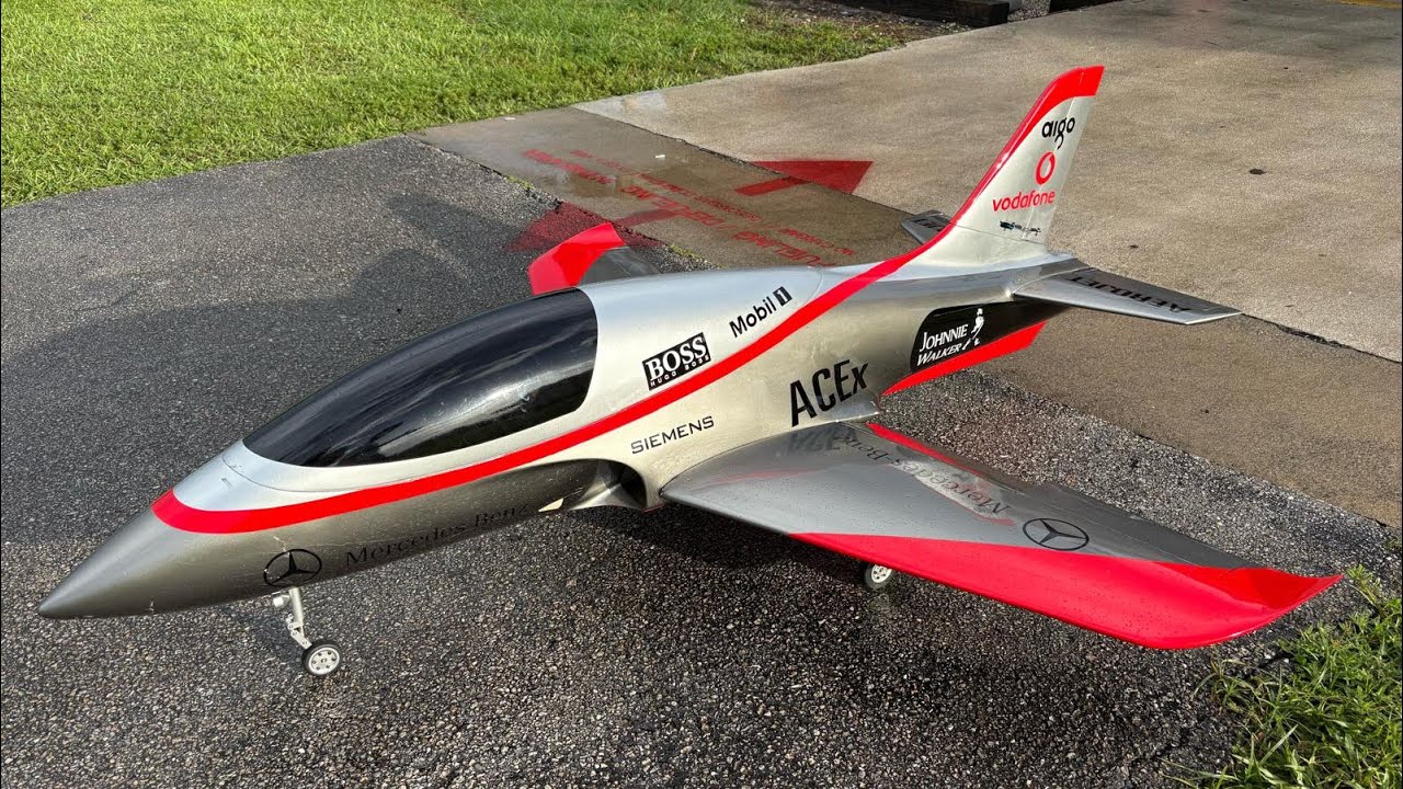 Hummingbird turbine jet rebuild and maiden - YouTube