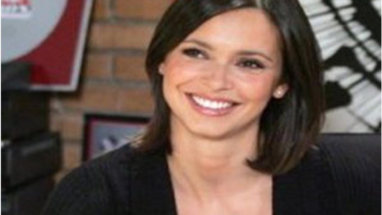 Un posto al sole Elena Giordano torna in scena dopo l’estate YouTube Un posto al sole Elena Giordano torna in scena dopo l’estate YouTube