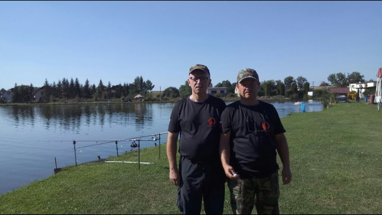 KARPIE I KARASIE Z KOMERCYJNEGO ŁOWISKA