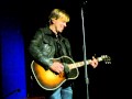 Jack Ingram singing