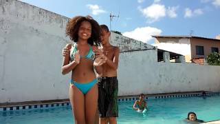 Desafio na piscina - familia Pinheiro