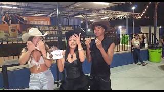 PICO STREAM W/ CAPRI & CHLOE PARKER 🤍
