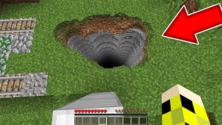 КУДА ВЕДЕТ ЭТОТ СТРАННЫЙ ПРОХОД ПОЕЗДА ПОЖИРАТЕЛЯ В МАЙНКРАФТ TRAIN EATER SCP MINECRAFT