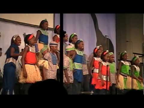 The Watoto African Children's Choir visits Hillcre...