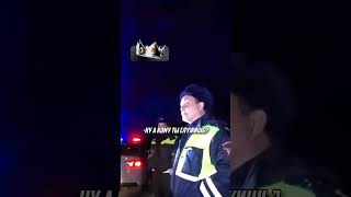 Дерзкий СОТРУДНИК ДПС ПЕРЕСТАЛ БЫТЬ ДЕРЗКИМ КОГДА МУЖЧИНЫ ЗАГОВОРИЛИ! #shorts